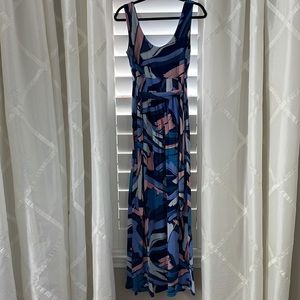 A Pea in the Pod medium maternity dress